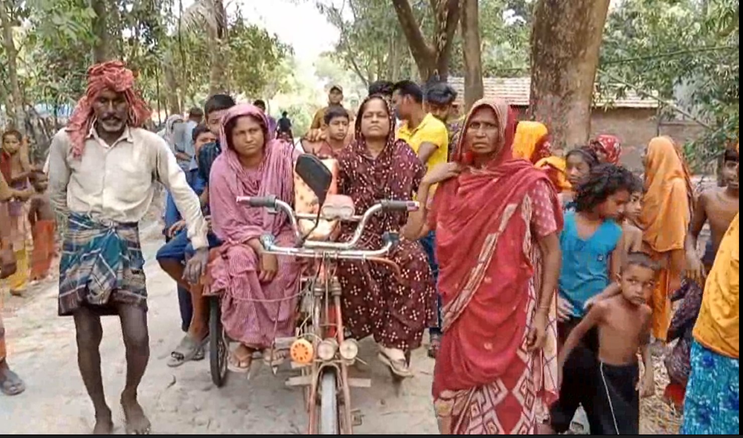 সাতক্ষীরার বলাডাঙ্গায় বড় ভাইয়ের ছুরিকাঘাতে ছোট ভাই নিহত
